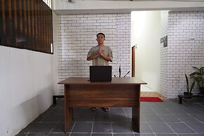 SPOT ON 93624 Damai 3 Guest House Syariah