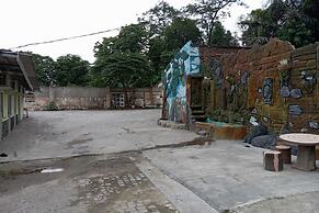 OYO 93631 Eltsania Exclusive Homestay Syariah