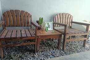 OYO 93638 Lotus Guest House