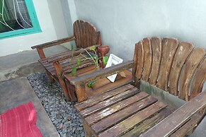 OYO 93638 Lotus Guest House