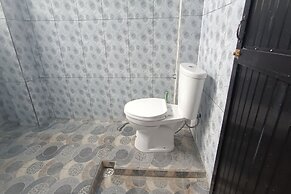 OYO 93638 Lotus Guest House