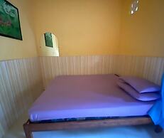 OYO 93638 Lotus Guest House