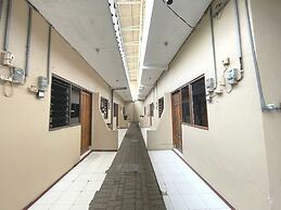 SPOT ON 93644 Sederhana Homestay