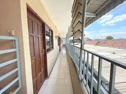 SPOT ON 93644 Sederhana Homestay