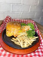 Nunia Tamansari Hotel