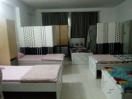 Royce Youth Hostel