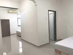 OYO 93641 Udayana Guesthouse  Syariah