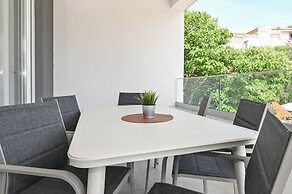 Pool apartments Banta A