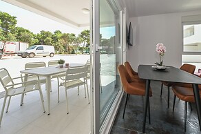 Pool apartments Banta A