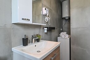 Pool apartments Banta A