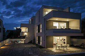 Pool apartments Banta A