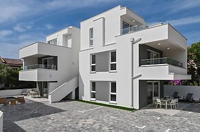 Pool apartments Banta A