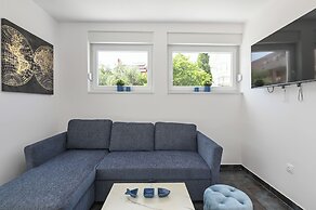 Pool apartments Banta A