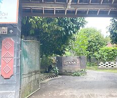 OYO 93632 Ramasta Homestay Near MA PALAPA NUSANTARA NW SELEBUNG