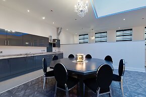 Temple Court Cavern Quarter Apartments