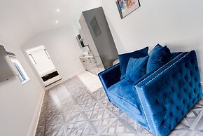 Temple Court Cavern Quarter Apartments