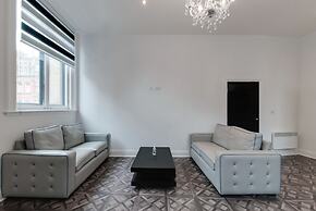 Temple Court Cavern Quarter Apartments
