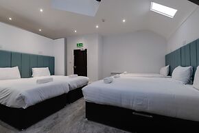 Temple Court Cavern Quarter Apartments