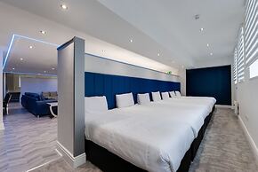 Temple Court Cavern Quarter Apartments