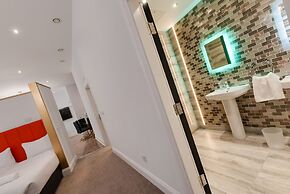 Temple Court Cavern Quarter Apartments