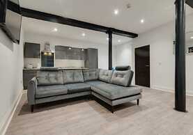 Temple Court Cavern Quarter Apartments