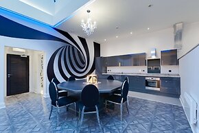 Temple Court Cavern Quarter Apartments