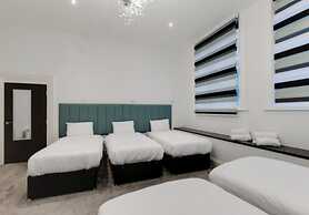 Temple Court Cavern Quarter Apartments