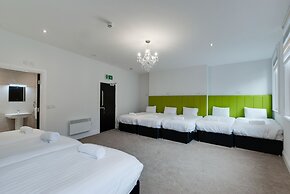 Temple Court Cavern Quarter Apartments