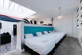 Temple Court Cavern Quarter Apartments