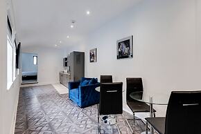 Temple Court Cavern Quarter Apartments