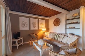 Il Vecchio Faro Vale 150mt From The Beach