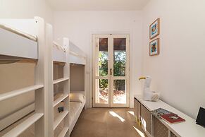 Il Vecchio Faro Vale 150mt From The Beach