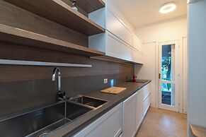 Il Vecchio Faro Vale 150mt From The Beach