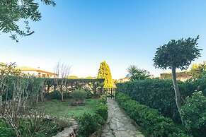 Il Vecchio Faro Vale 150mt From The Beach