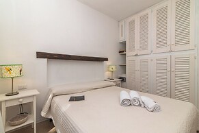 Il Vecchio Faro Vale 150mt From The Beach