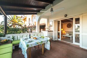 Il Vecchio Faro Vale 150mt From The Beach