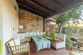 Il Vecchio Faro Vale 150mt From The Beach