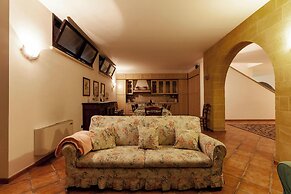 Villa Golia Pool Jacuzzi and Sauna