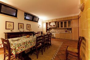 Villa Golia Pool Jacuzzi and Sauna