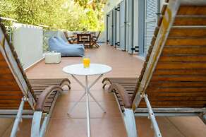 Costa Avithos Mansion