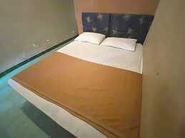 OYO 93647 Bale Gajog Near SDN 2 SEKAROH