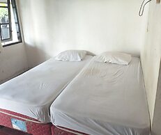 SPOT ON 93651 Losmen Ida Near PT. Narmada Awet Muda (Pabrik Lingsar)