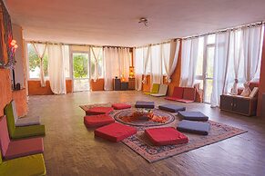 Loveneel Sea Galilee Retreat by SeaNRent