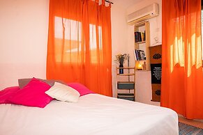 Loveneel Sea Galilee Retreat by SeaNRent