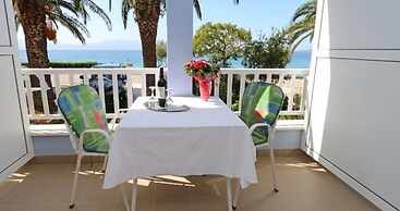 Tomo 1 - at the Beach - RA3