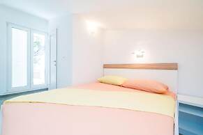 Bari - 10 km From Airport - R3