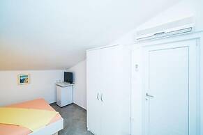 Bari - 10 km From Airport - R3