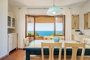 Costa Paradiso Resort