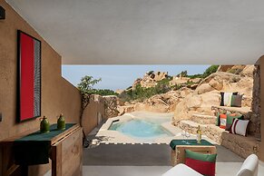 Costa Paradiso Resort