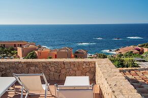 Costa Paradiso Resort